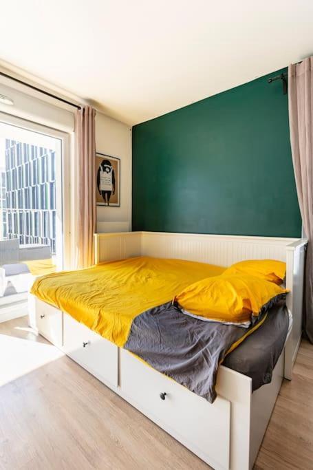 Grand Appartement , Paris La Defense Arena, 50 Metres De La Gare, 15 Min Champs Elysees Nanterre Ngoại thất bức ảnh